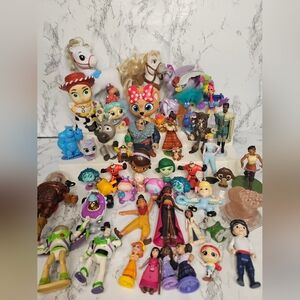 Disney and Pixar Toy Collection - Toys Lot